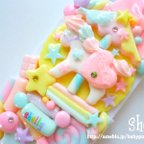 作品スイーツデコ　お菓子のスマホケース