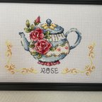 作品rose teapot🌹🫖クロスステッチ刺繍