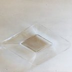 作品ダイヤモンド形 ガラス器・ひし形 ガラス小皿 (ヴィンテージ雑貨)