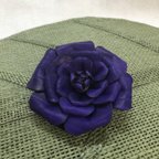 作品花のレザー髪ゴム/紫