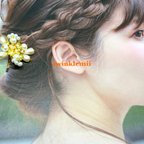 作品華やかパールとお花のポニーフック💐ポニー　ヘア　髪　ヘアアレンジ  ポイント　オレンジ　黄色　イエロー　ビタミンカラー