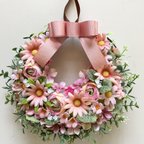 作品🌸サーモンピンクの花達のリース