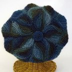 作品花びら模様のベレー帽 blue