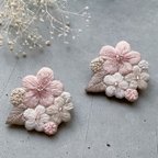 作品▷新作 春の訪れ・桜カラーの手刺繍ブローチ