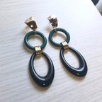 作品大ぶりビーズのピアス（green×black） ※イヤリング変更可