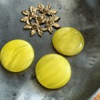 作品【1コずつ販売】#czech beads#czech glass#チェコガラス　cabochon24㍉ mable canaria yellow