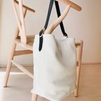 作品One Handle Bag [White×Black]