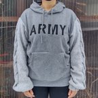 作品ARMYリメイクパーカー　アラン模様の手編みスリーブ