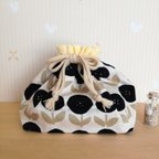 作品お弁当袋、ボタンみたいな花柄