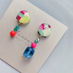 作品ガラスカボション　アシメネオンビーズ　イヤリング（ピアス交換可能）"  Earrings NO.danoan-124″