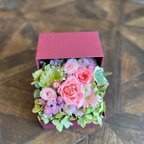 作品季節の生花のBOXフラワーアレンジメント 敬老の日 BOX入り ギフト 結婚式 ウェルカムスペース ディスプレイ 誕生日 記念日 お祝い 還暦 プレゼント 記念日