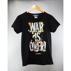 作品オリジナルグラフィックTシャツ – War is Over!