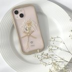 作品スマホケースを彩る𓂃𓈒𓏸ホワイトベージュの小さなかすみ草ブーケ