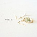 作品fake green /earrings チランジア・ストレプトフィラ(コットンパール付き)