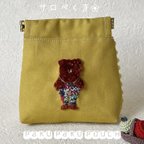 作品【手刺繍】つぎはぎサロペットのくま★パクパクポーチ　バネ口10センチ　