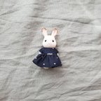 作品【シルバニアサイズのお洋服】　ワンピース　紺色×ドット