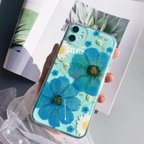 作品本物のお花 ブルー コスモス カスミソウ ドライフラワー 押し花 華やか スマホケース ホワイト 白 シンプル