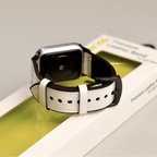 作品Apple Watch対応42/44/45mm コントラストトリム PUウォッチバンドセットバンドとケースカバー