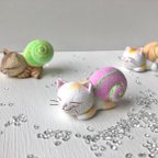 作品カタツムリ猫さん　白黄トラ