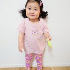 作品【出産祝い】子どもTシャツ　名入れ　キッズ　イニシャル　名前入り