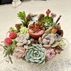 作品【送料無料】人気シリーズ♡つかまるフレンチブルドッグ♪多肉植物寄せ植え　プチギフト　母の日