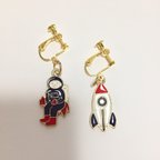 作品宇宙飛行士×ロケット イヤリング