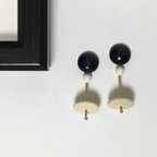 作品黒カボション＊パイプ×ウッドイヤリング/ピアス