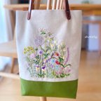 作品お花と鳥の刺繡トートバッグ【A様専用】