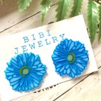 作品big blue flower earrings 