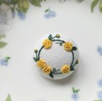 作品バラのリース花刺繍ブローチ【送料無料】