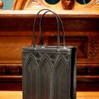 作品中世ゴシック建築モチーフの「カテドラルバッグ1C」（本革製）／ブラック black cathedral bag
