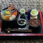 作品ミニチュア海鮮丼セット