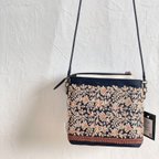 作品インド刺繡リボンと帆布の小さい鞄　《pochette》