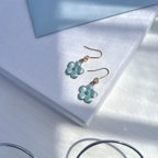 作品チャーム×お花ピアス