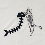 作品猫とホネ 猫柄 ラグラン 七分袖 Mサイズ シルクスクリーン 猫