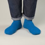 作品「呼吸する和紙靴下」パイルミドル丈　コバルトブルー　Mサイズ（25cm～28cm）