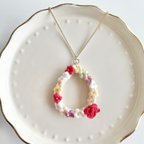 作品★お花の雫 ❁⃘ トロピカル  ( 刺繍編みのお花のクロッシェ ネックレス )