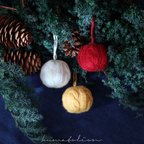 作品ニットのクリスマスボール ディープレッド [受注制作] ウール 編み物 毛糸 ギフトラッピング クリスマスギフト