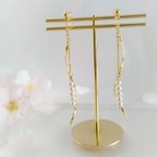 作品桜色5連パール×ウェーブイヤリング/ピアス♡金属アレルギー対応┃ノンホールピアス┃上品┃普段使い┃入学式┃春