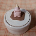 作品【ろくろでつくった】おすわり小物入れ