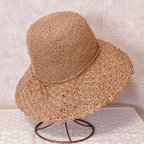 作品【受注制作】2022年新作　笹和紙フラットで編んだ松編み帽子（ライトブラウン）