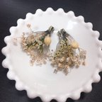 作品耳元にも花束をピアス(イヤリング)