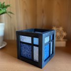 作品㉗和みの灯り キューブ型和ライト　和あそ美cube・黒ー友禅紙　青地藍の菊＆雲龍紙ー