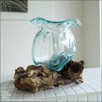 作品硝子フラワーベースTuli/02 花瓶 メダカ鉢 めだか鉢 プリミティブガラスベース 吹きガラス 手作り 一点物 自然な様