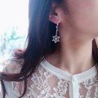 作品冬の煌めき Snow Silver Earrings  イヤリング　樹脂イヤリング　樹脂ノンホールピアス　R&y117