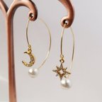 作品コットンパールキャッチ付☆moon&star 夜空のピアス