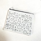 作品猫いっぱい刺繍ポーチ　モノクロ