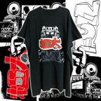 作品極太FUZZ赤黒-Tシャツ