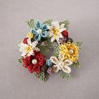 作品送料無料[針と絹糸で編んだ可憐なお花]シルクイーネオヤ(トルコ刺繍･レース)お花がぎっしりドーナツ型フラワーリースブローチ/ギフトラッピング無料