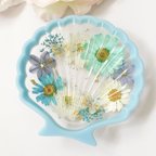 作品お花と立体蝶々のバイカラー貝殻型小皿  アクアブルー🦋  小物入れやアクセサリートレイや